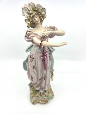 Capodimonte Italian Porcelain Lady Dancing In The Garden Figurine Romantic Love picture
