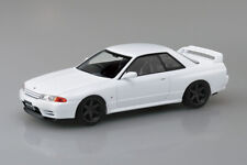 Aoshima 1/32 SNAP KIT Nissan R32 Skyline GT-R Custom Wheels (Crystal White) picture