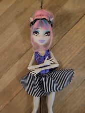 Monster High Rochelle Goyle Dance Class Doll Near Complete Articulated No Wings picture