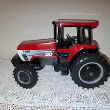 ERTL CASE INTERNATIONAL MAGNUM 7250 50TH ANNIVERSARY TRACTOR 1:16 RED picture