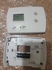 Honeywell Home TH3110D1008 Pro 3000 Thermostat Non-Programmable Very Good  picture