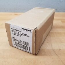 Honeywell MS8103A1030 Direct Coupled Actuator, 27lb-in, 3Nm Spring Return, 24V picture