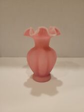 Vintage Fenton Art Glass Vase Rose Satin w/Ruffled Melon Vase 5