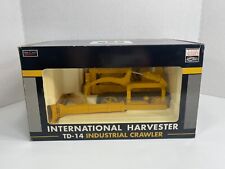 1/16 Scale - SpecCast International Harvester TD-14 Crawler w/Blade *Yellow* picture