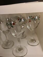 4  Vintage Pfaltzgraff Winterberry Wine Glasses Goblet Set Holiday Christmas picture