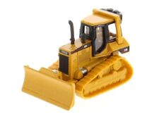 CAT Caterpillar D5M Track-Type Tractor 1:87 HO Scale - Diecast Masters 84401 picture