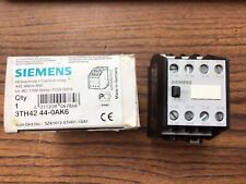 Siemens Control Relay 3TH42 44-0AK6 (TA64MS) picture