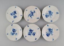 Six antique Meissen side plates in hand-painted porcelain. 19th C. picture