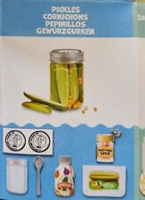 MGA Entertainment Mini Verse Cafe Series 3 Pickles Pickle Jar Miniature New Open picture