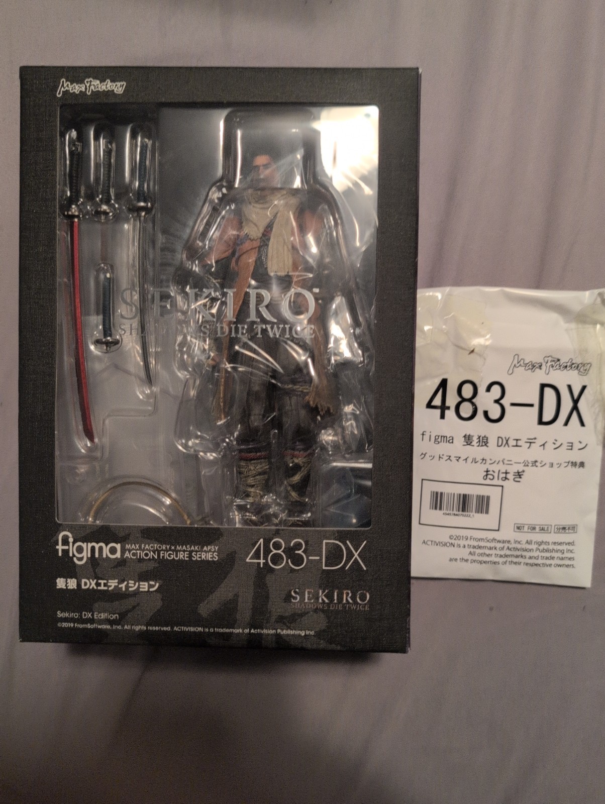 Max Factory figma 483-DX Sekiro Sekiro: Shadows Die Twice DX with preorder bonus Max Factory figma 483-DX Sekiro Sekiro: Shadows Die Twice DX with preorder bonus