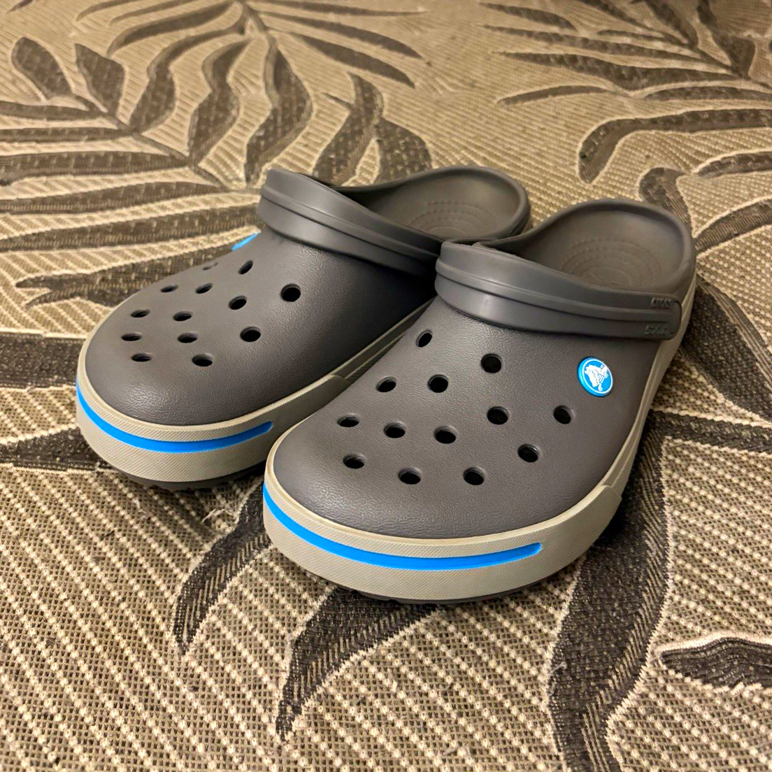 Crocs Crocband 2 Charcoal Light Grey and Blue Clogs Men\'s 8 Women\'s 10 Crocs Crocband 2 Charcoal Light Grey and Blue Clogs Men\'s 8 Women\'s 10