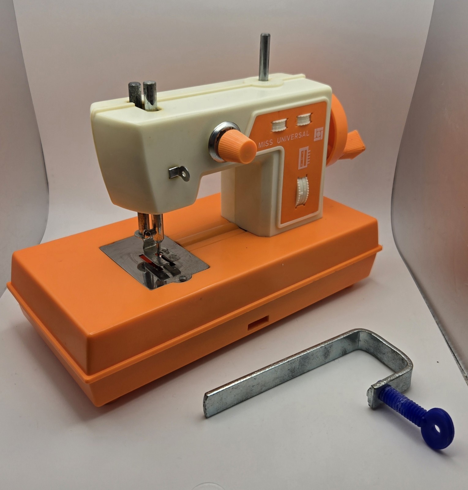 Vintage UNITOYS \