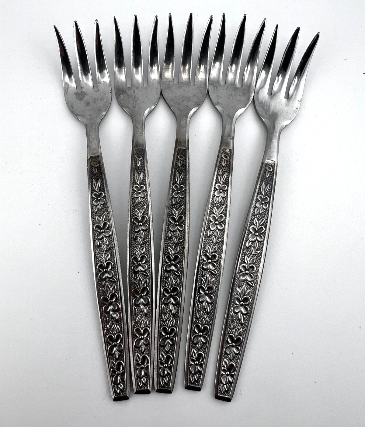 Vtg ROGERS Stainless 5pc Appetizer Hors D\'oeuvre Seafood Forks Japan Floral Vtg ROGERS Stainless 5pc Appetizer Hors D\'oeuvre Seafood Forks Japan Floral