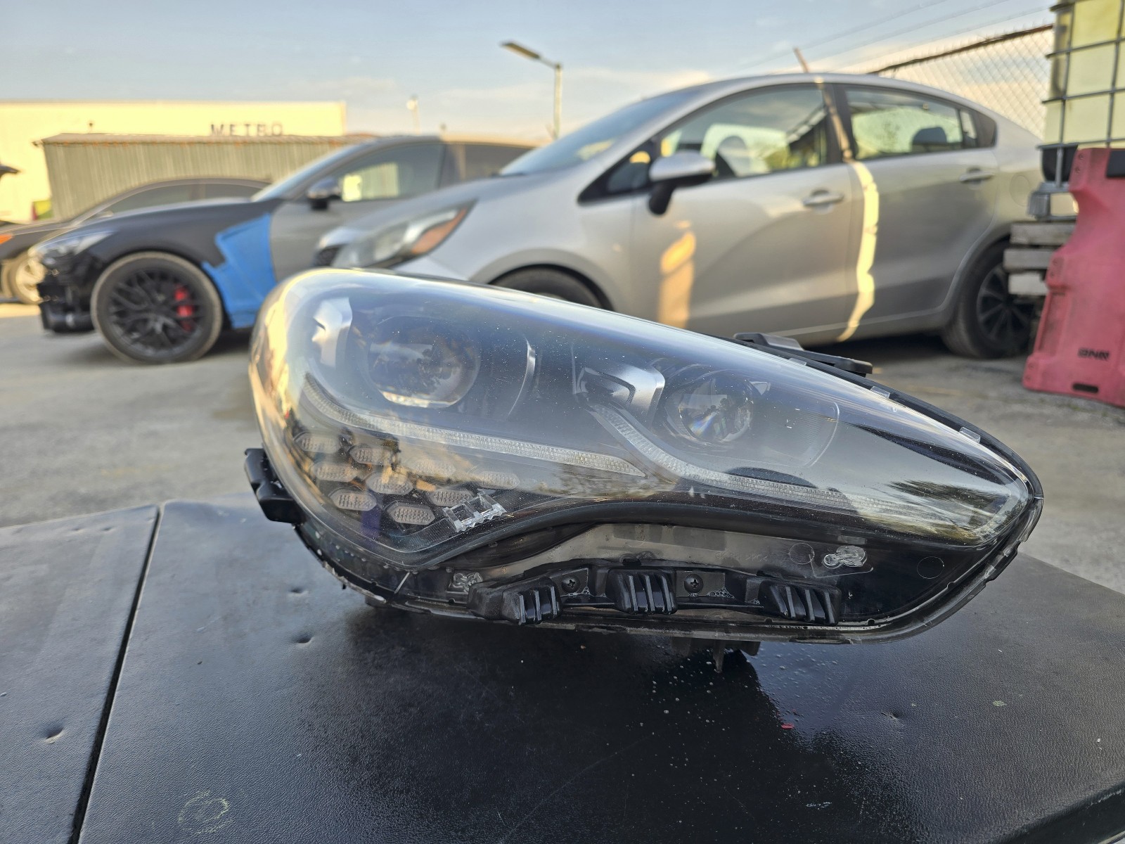 2018-2023 Kia Stinger GT OEM RH Passenger LED Headlight No DBL 92102-J5120