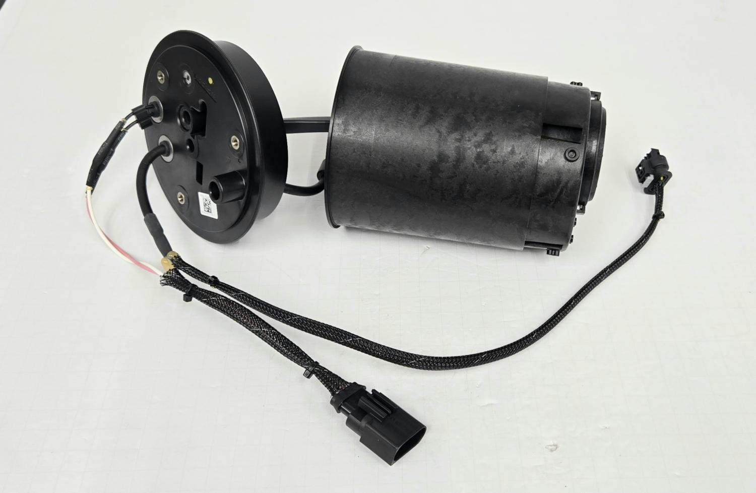 Bosch 561198970A-NK Diesel Exhaust Fluid (DEF) Heater for Volkswagen 2.0L 12-15