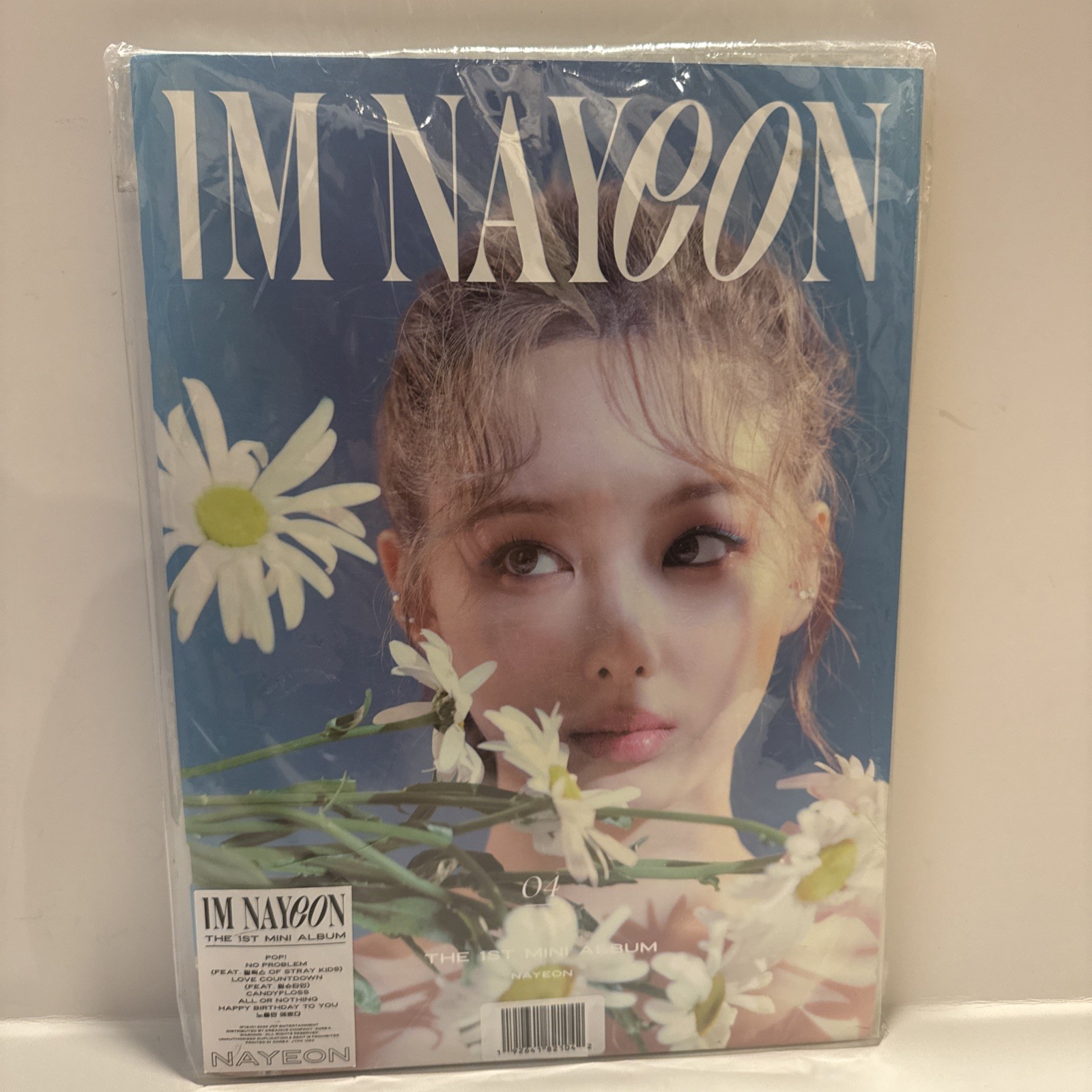 NEW I'm Nayeon by Im Nayeon Twice 2022 CD Photo Book Card Poster Set Exclusive