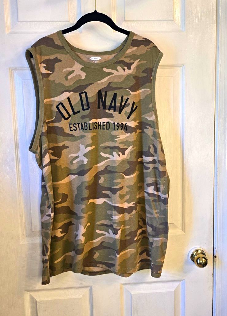 Old Navy Men’s Camo Muscle Tank - Olive Green Camo XXL Gym Sleeveless Old Navy Men’s Camo Muscle Tank - Olive Green Camo XXL Gym Sleeveless