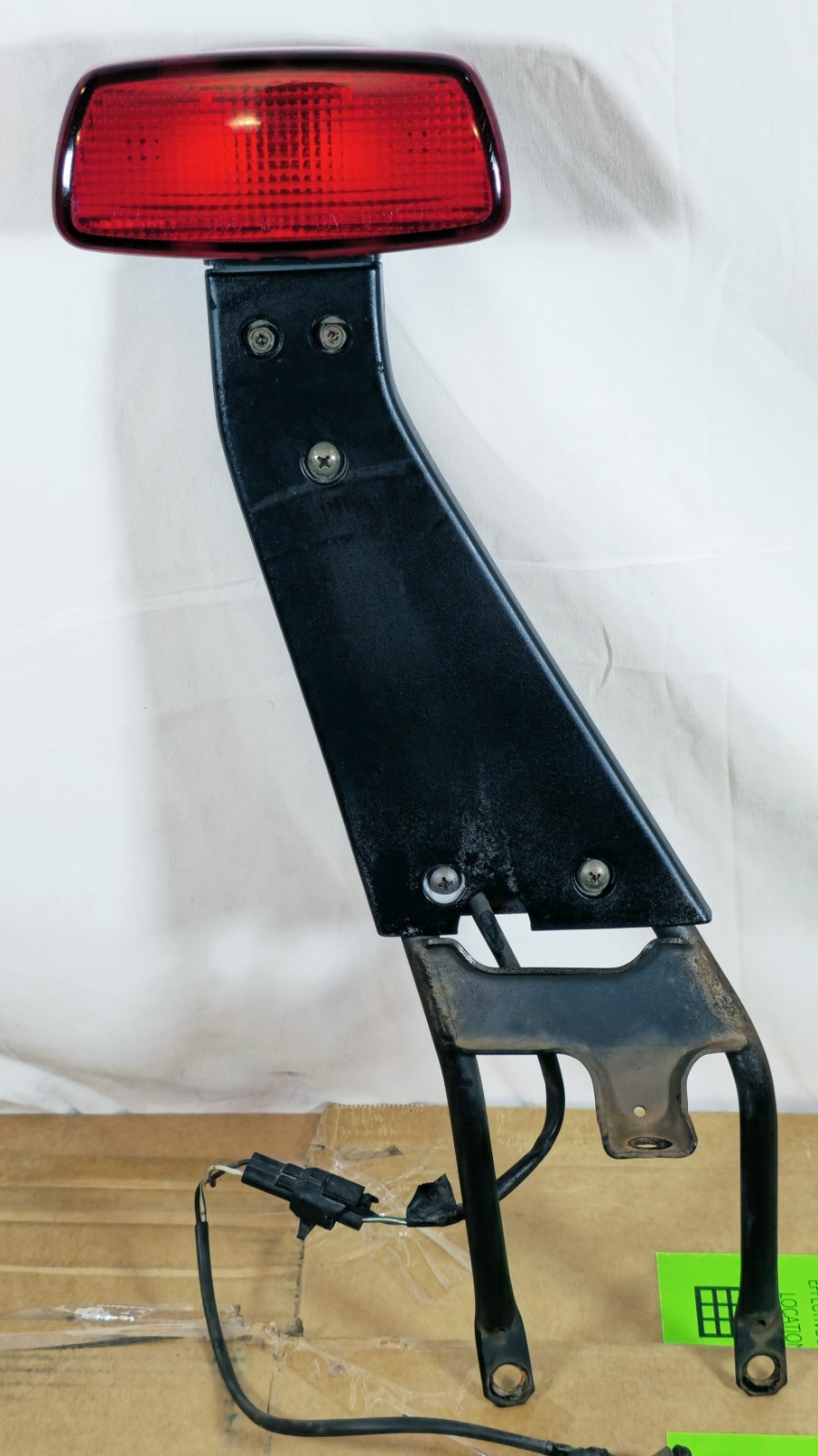 89 - 98 Sidekick Tracker Suzuki Geo 3rd Third Brake Light OEM STANLEY w/ Bracket