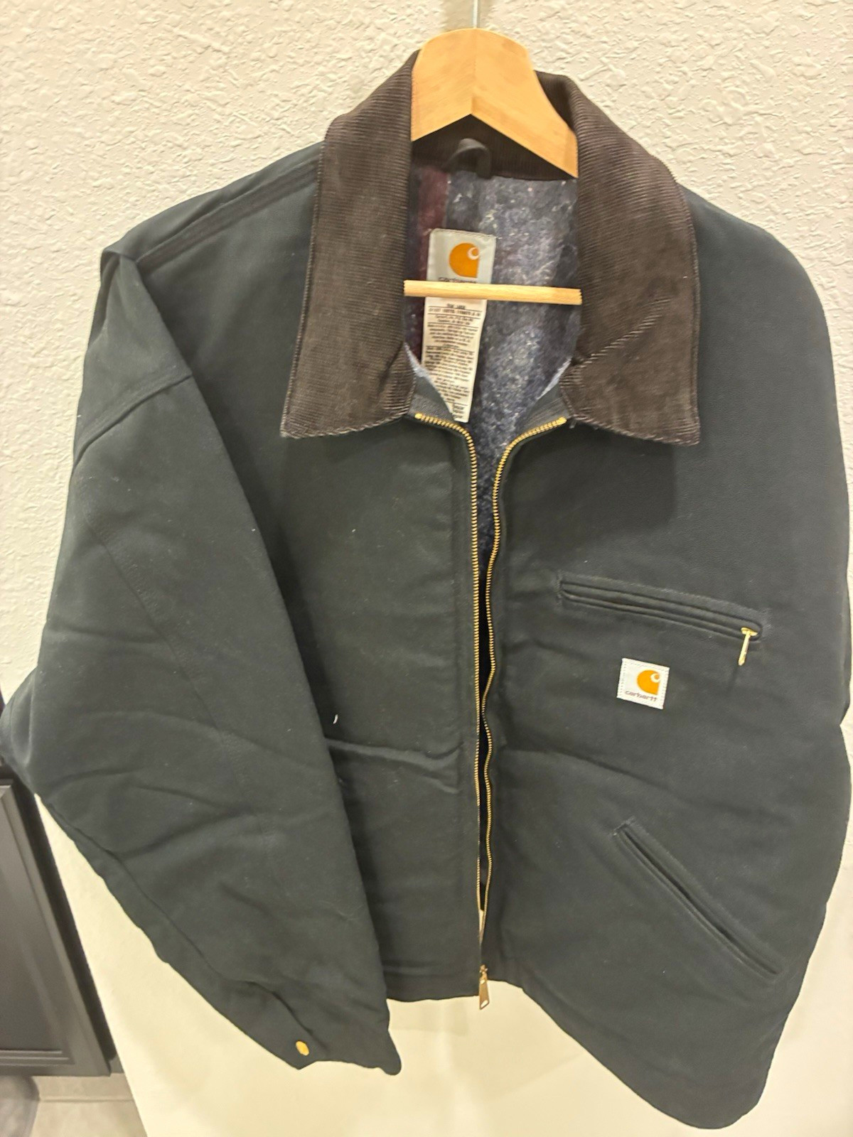 Vintage Carhartt J01 BLK Detroit Jacket Blanket Lined Made in USA Size 52 Reg 07