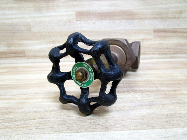 Hammond Gate Valve 1 1/4\