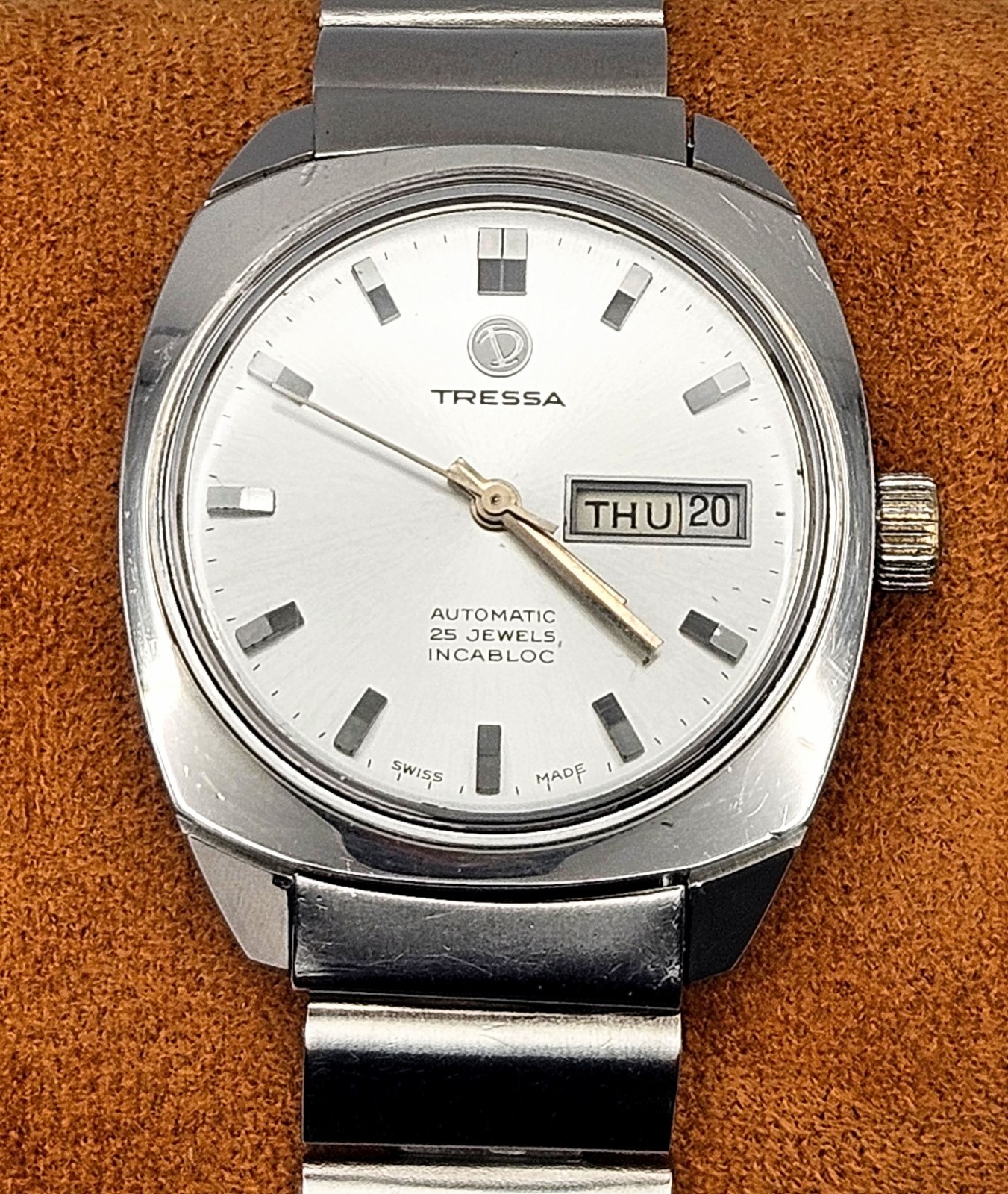 Tressa Automatic ETA 2788 25J Swiss Made Signed Crown & Bracelet Vintage