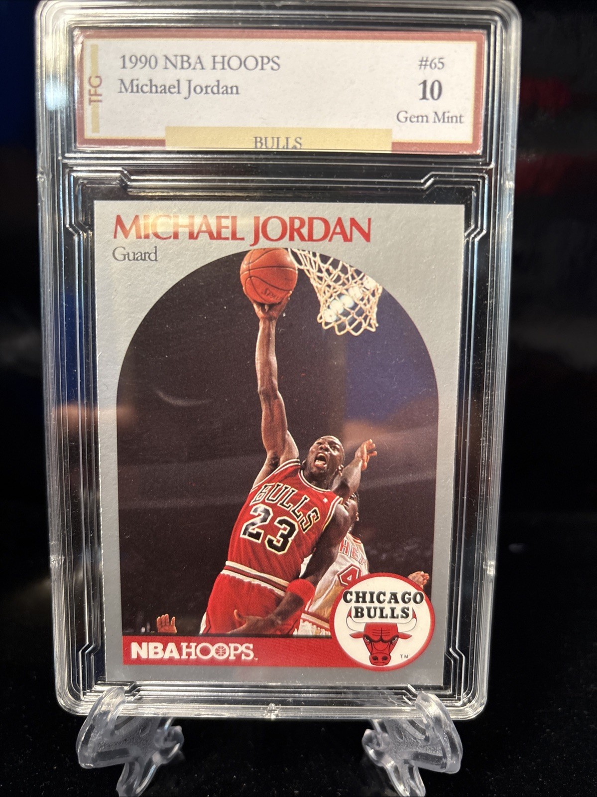 1990 NBA HOOPS Michael Jordan #65 GEM 10 1990 NBA HOOPS Michael Jordan #65 GEM 10