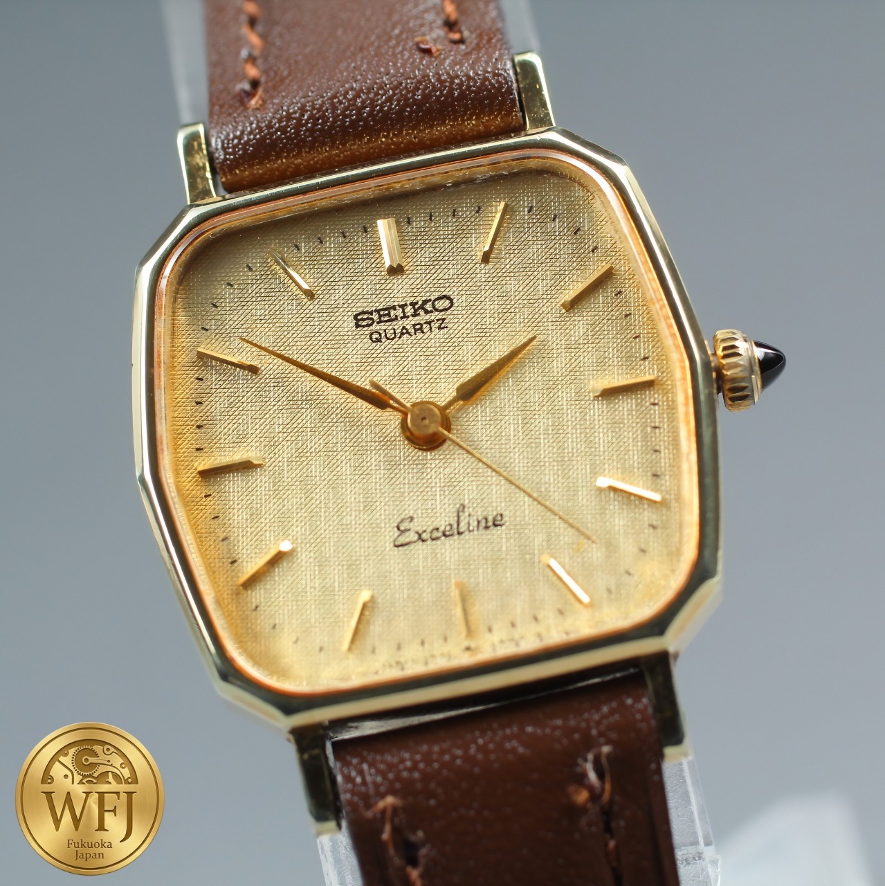 Vintage 1982 Seiko EXCELINE 1221-5010 Gold Hexagon Quartz Women\'s Watch [MINT]