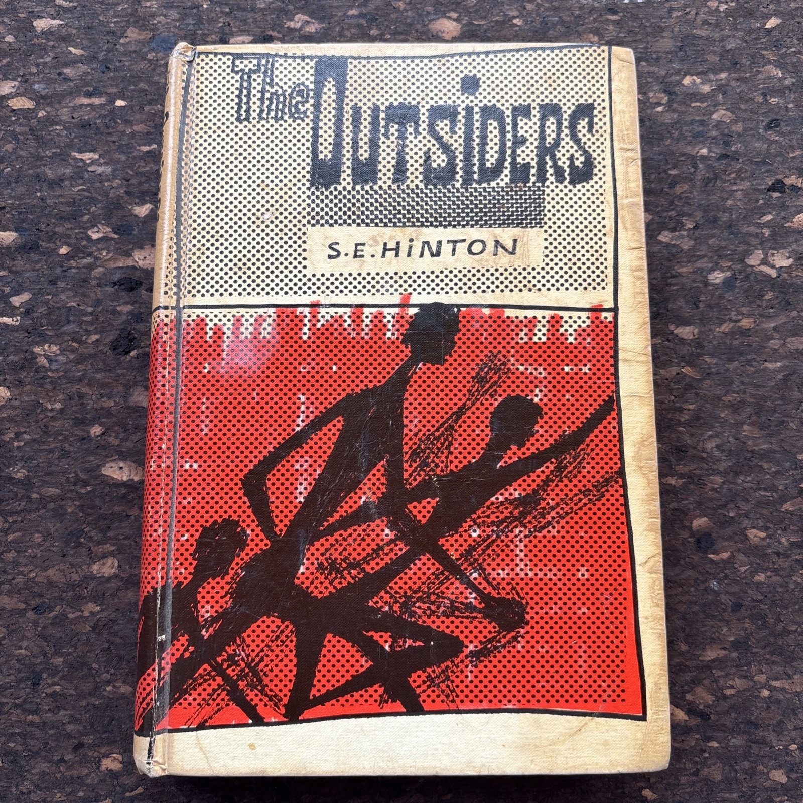 THE OUTSIDERS by S. E. HINTON 1967 Reinforced Binding VIKING PRESS Ex Libris