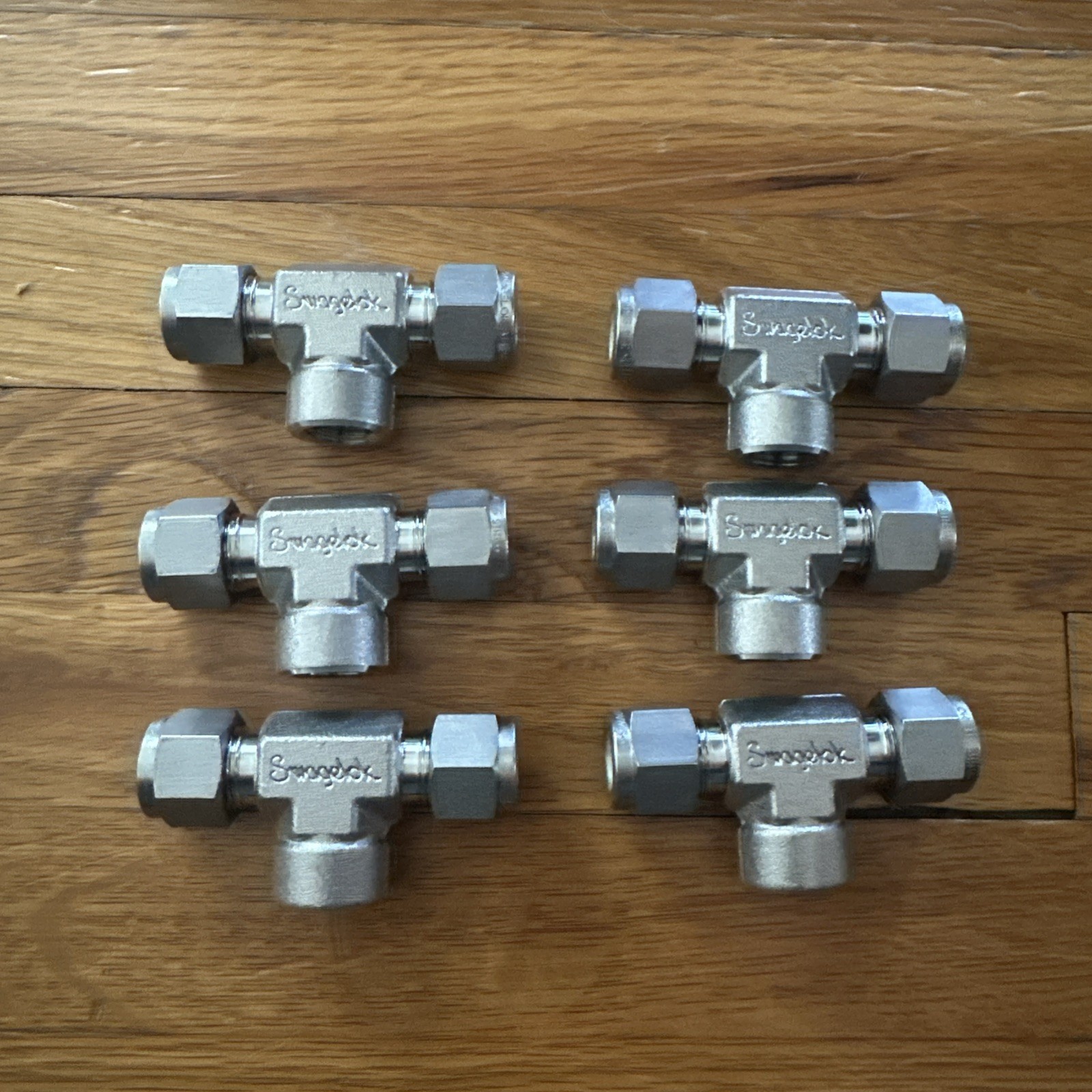 Lot of 6 Swagelok Female Branch Tee 3/8 x 3/8 x 3/8 FNPT New