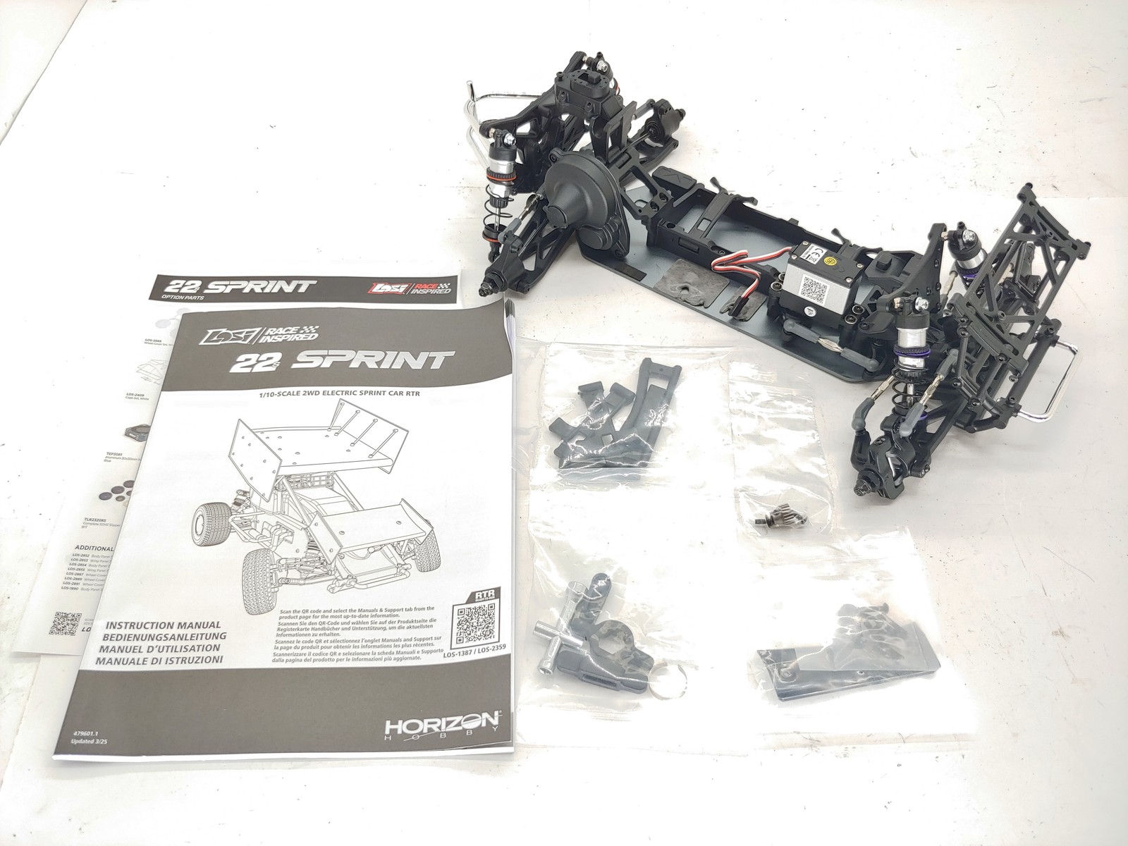 NEW: Losi 22S SPRINT Car 1/10 2wd Dirt Oval Race Roller Slider Chassis w/ Servo