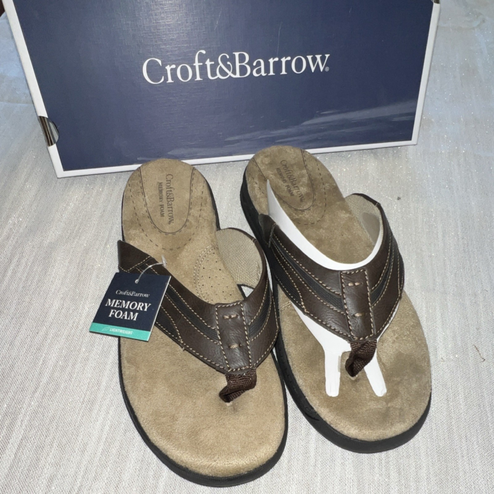 Croft & Barrow Memory Foam Lightweight Thong Sandals Brown men’s 10 M Croft & Barrow Memory Foam Lightweight Thong Sandals Brown men’s 10 M