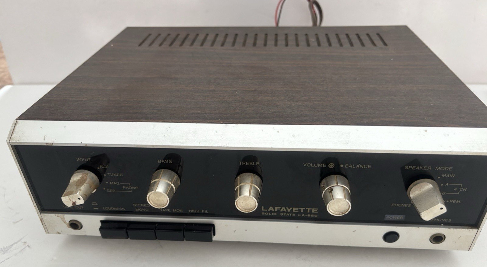 Lafayette Solid State LA-950 Stereo Amplifier - Lights up but Untested