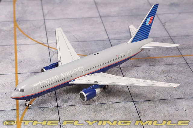 V1:400 1:400 767-200ER United Airlines N609UA