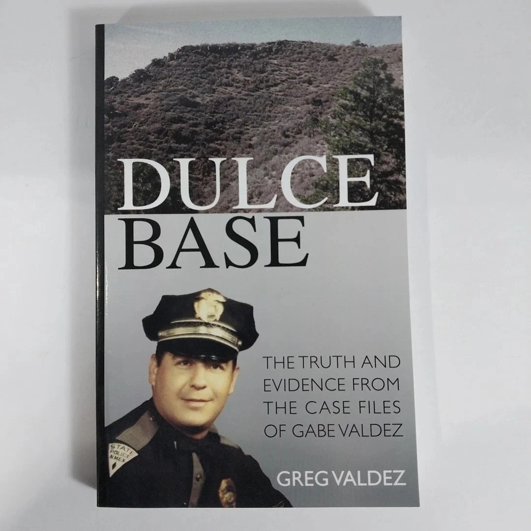 Dulce Base: The Truth and Evidence from the Case Files ( LARGE PRINT BOOK )