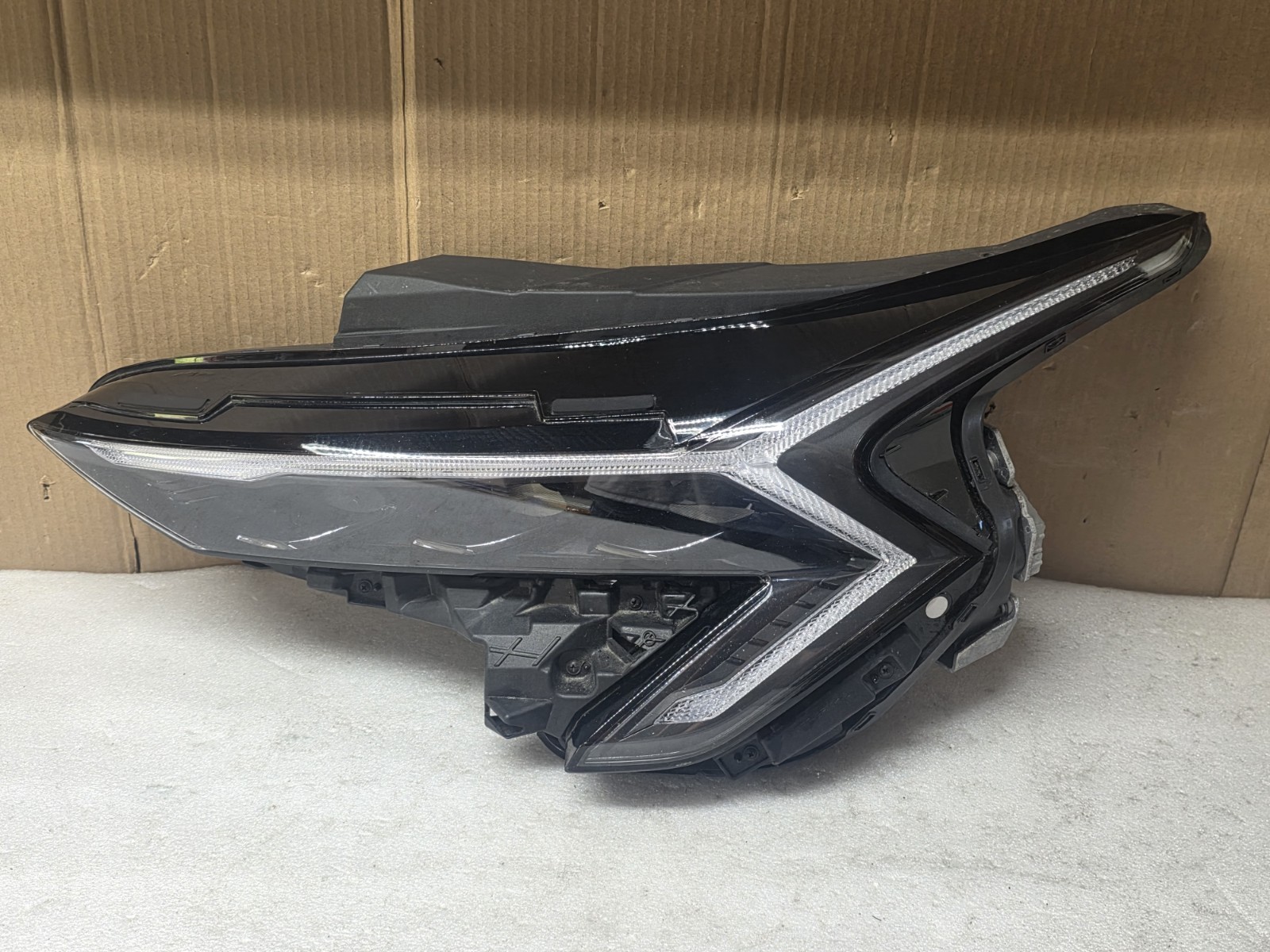 2025 2026 Kia K5 Left Driver LH LED Headlight OEM