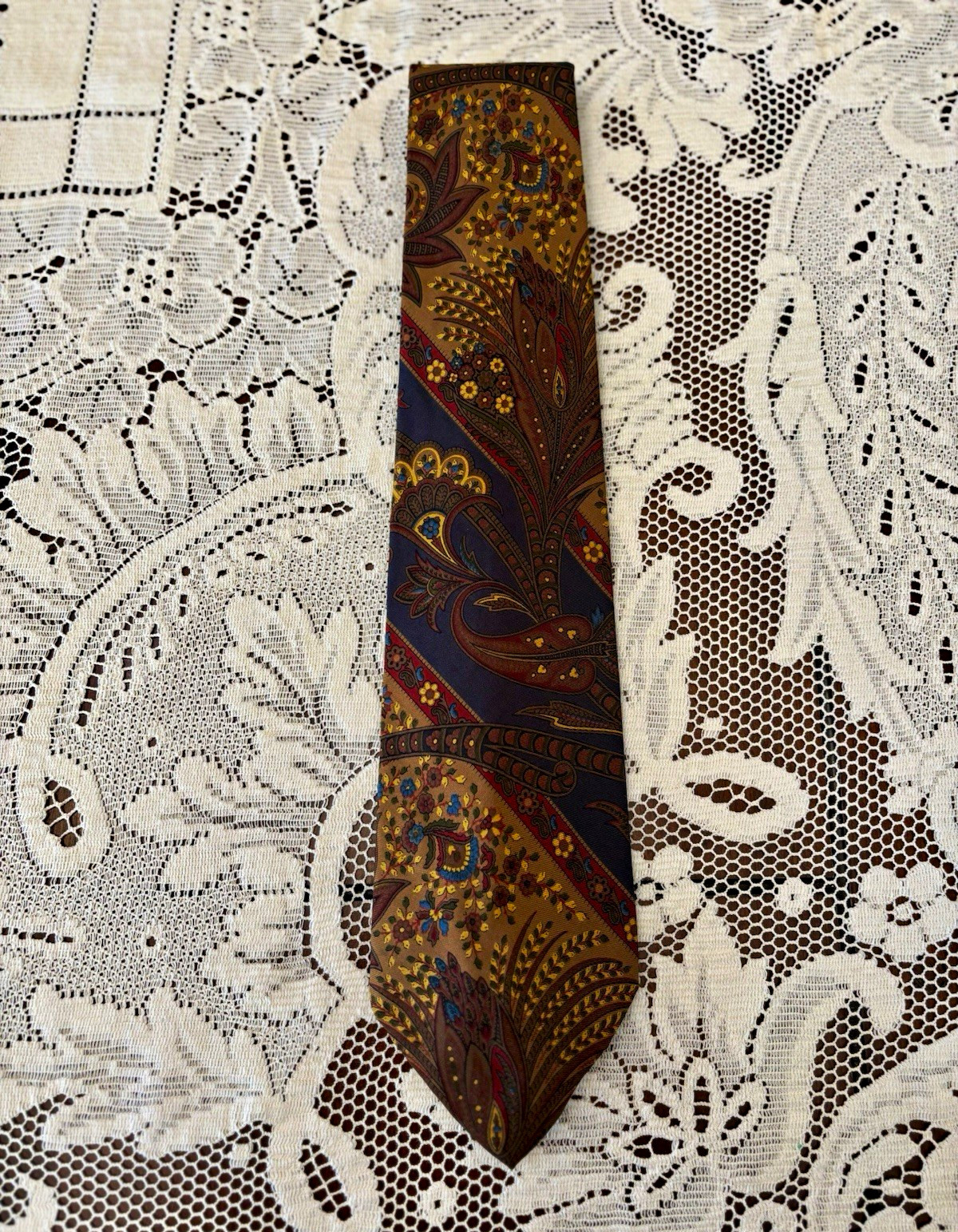 NWTs Vintage Polo Ralph Lauren Silk Paisley Tie Deadstock Rare - Holiday Look