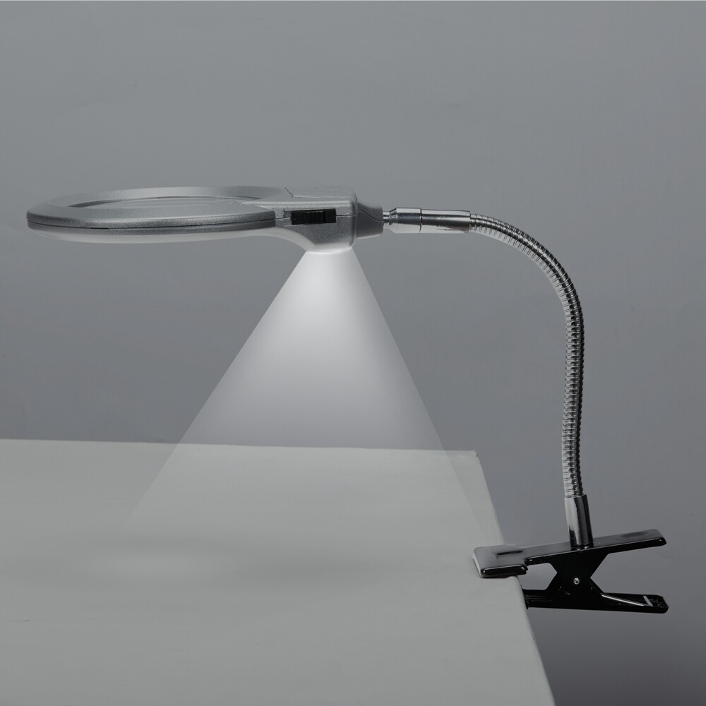 LED Magnifier Clip-on 4x 6x Magnifying Glass Lens Table Lamp w/ Clip-on Hose
