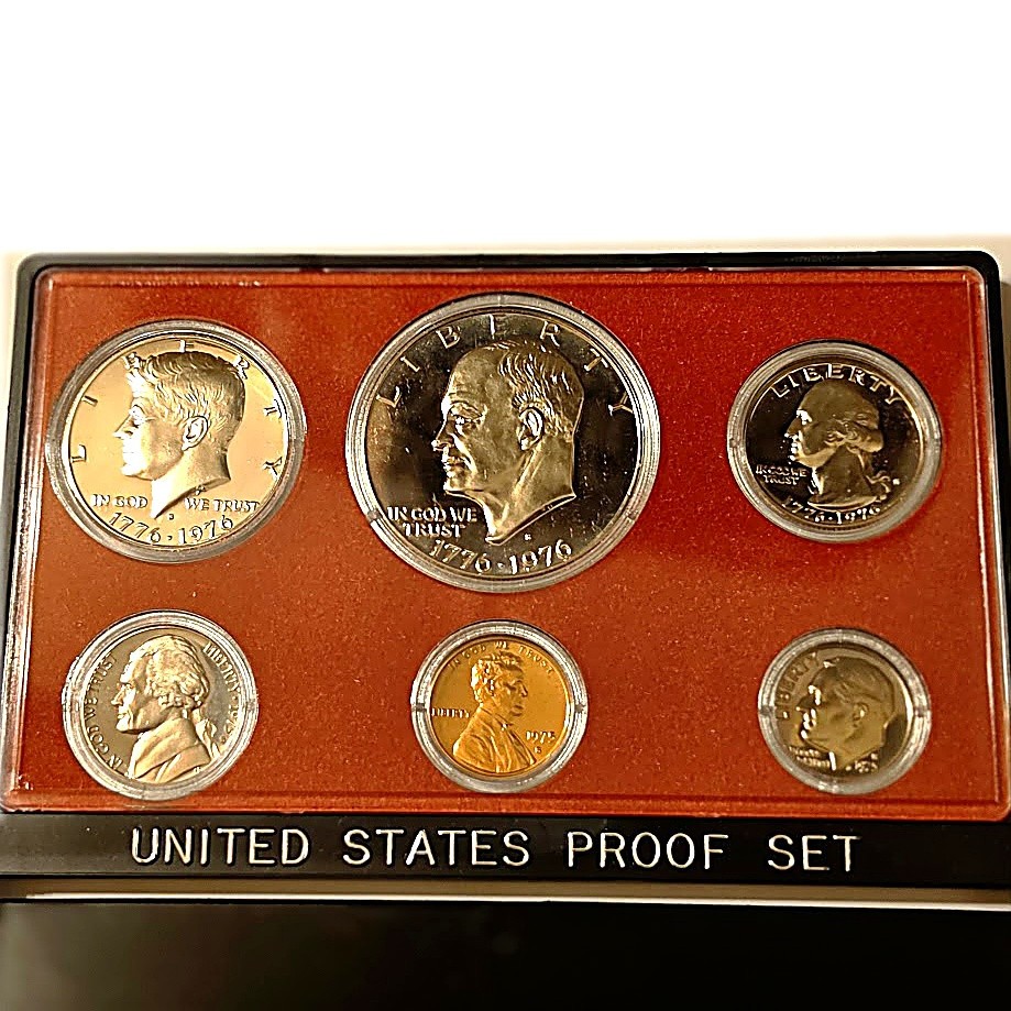 1975 U.S. Proof Set - Original Case & Box - Bicentennial Dual Dated Coins-Ike $1