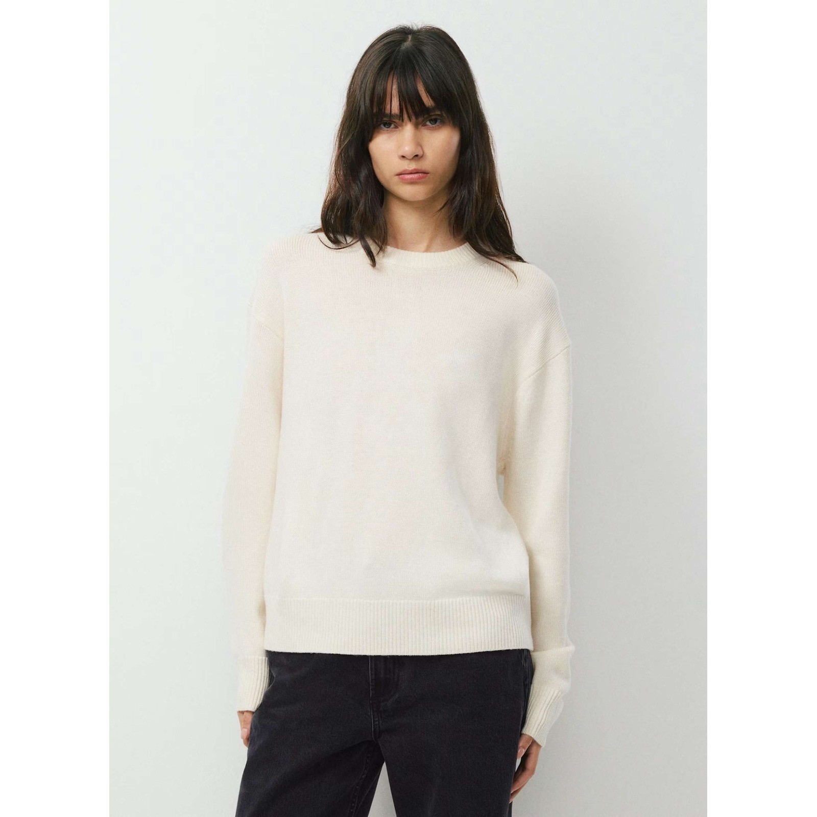 Wilfred Aritzia Cream Extra Fine Merino Wool Crewneck Sweater Medium