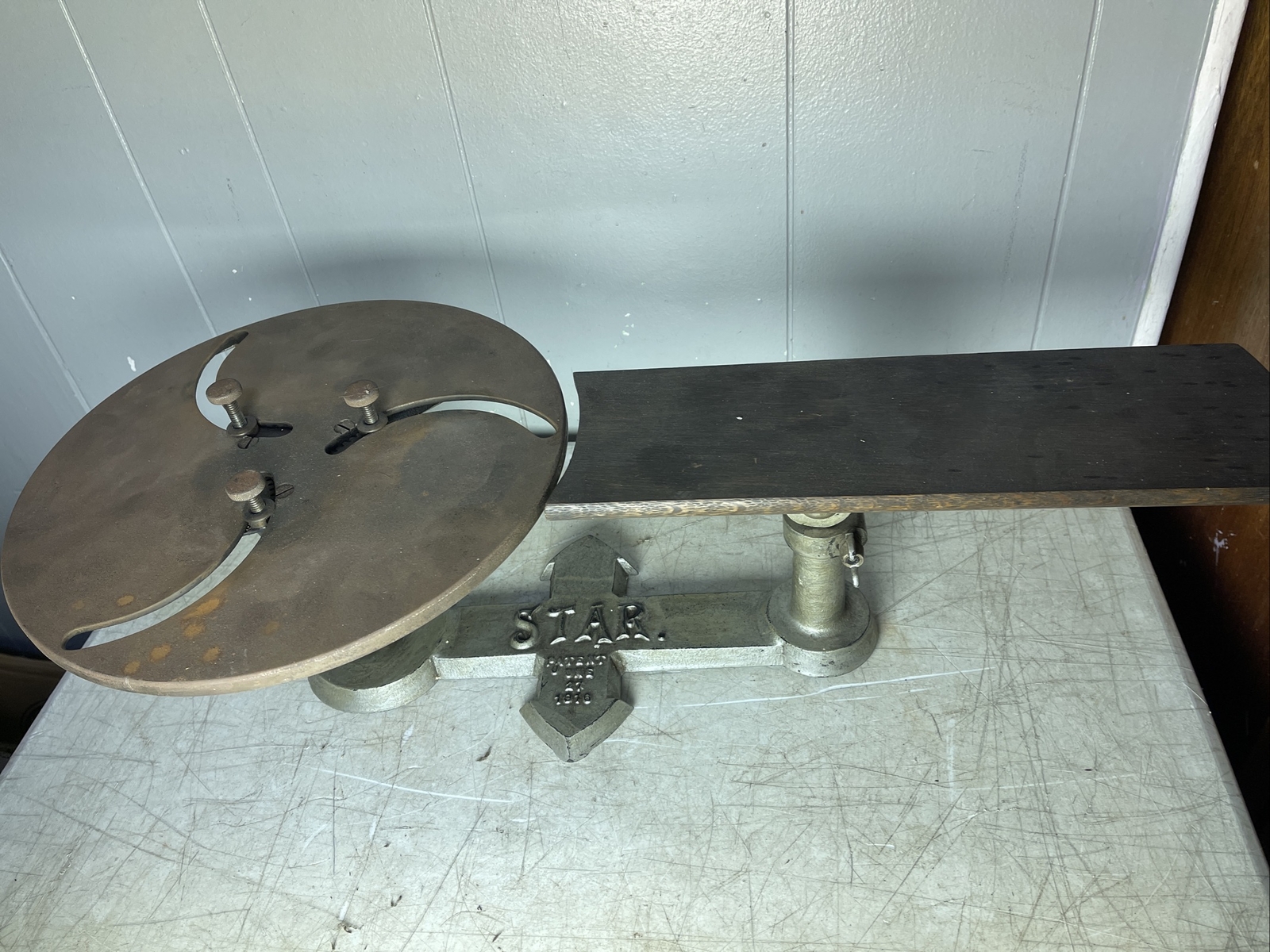 Antique Cast Iron  Rotating Star Unknown Tool