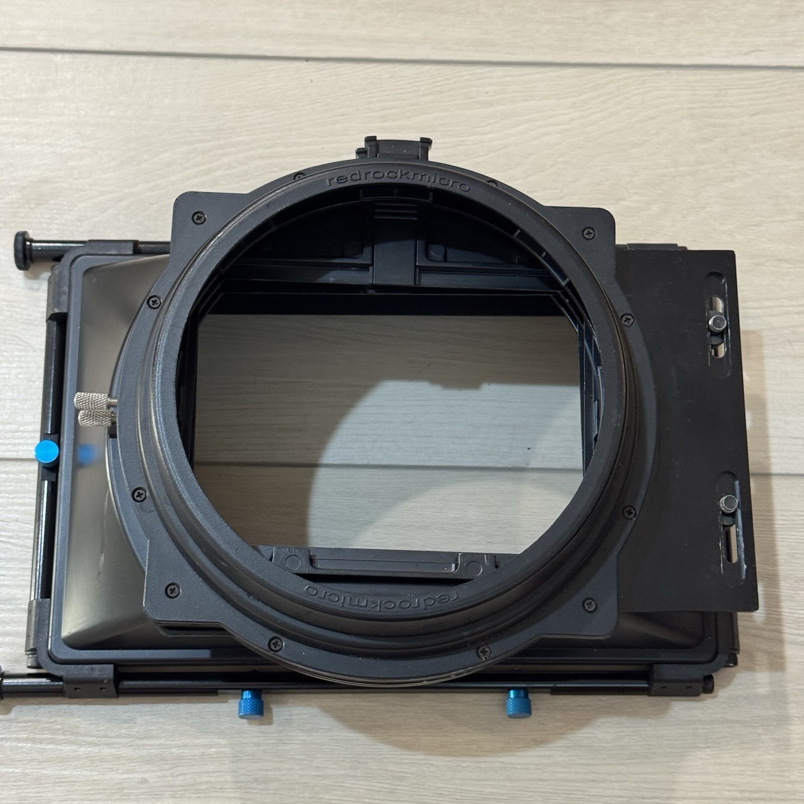 Redrock microMatteBox Deluxe 4 x 5.65 INCOMPLETE AS IS Redrock microMatteBox Deluxe 4 x 5.65 INCOMPLETE AS IS