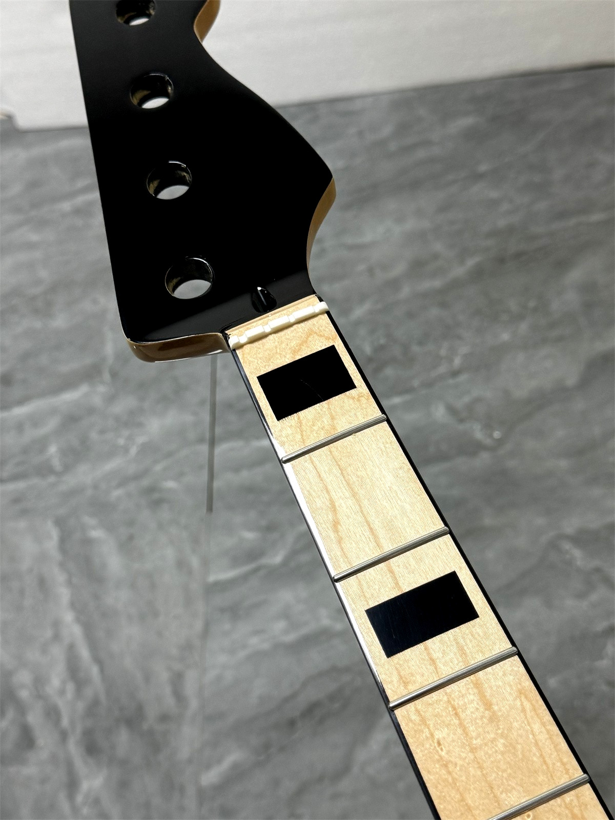 Black head J bass 20frets gloss Maple guitar neck 34inch Black block binding