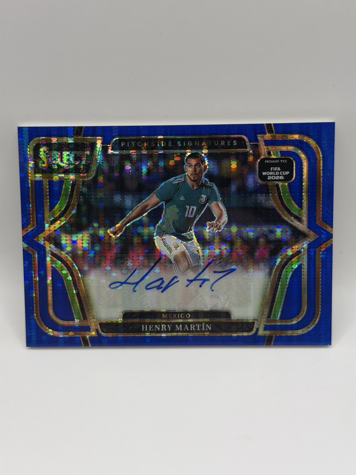 2026 Select Road To World Cup Henry Martin Blue Pulsar Pitchside Signatures Auto 2026 Select Road To World Cup Henry Martin Blue Pulsar Pitchside Signatures Auto