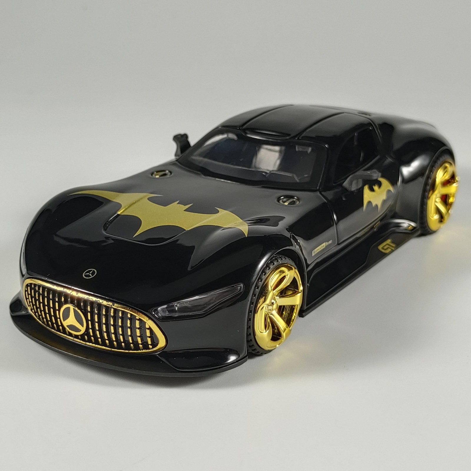 Batmobile Vision GT AMG Super Concept Diecast Metal Alloy Car Model w/ Lights