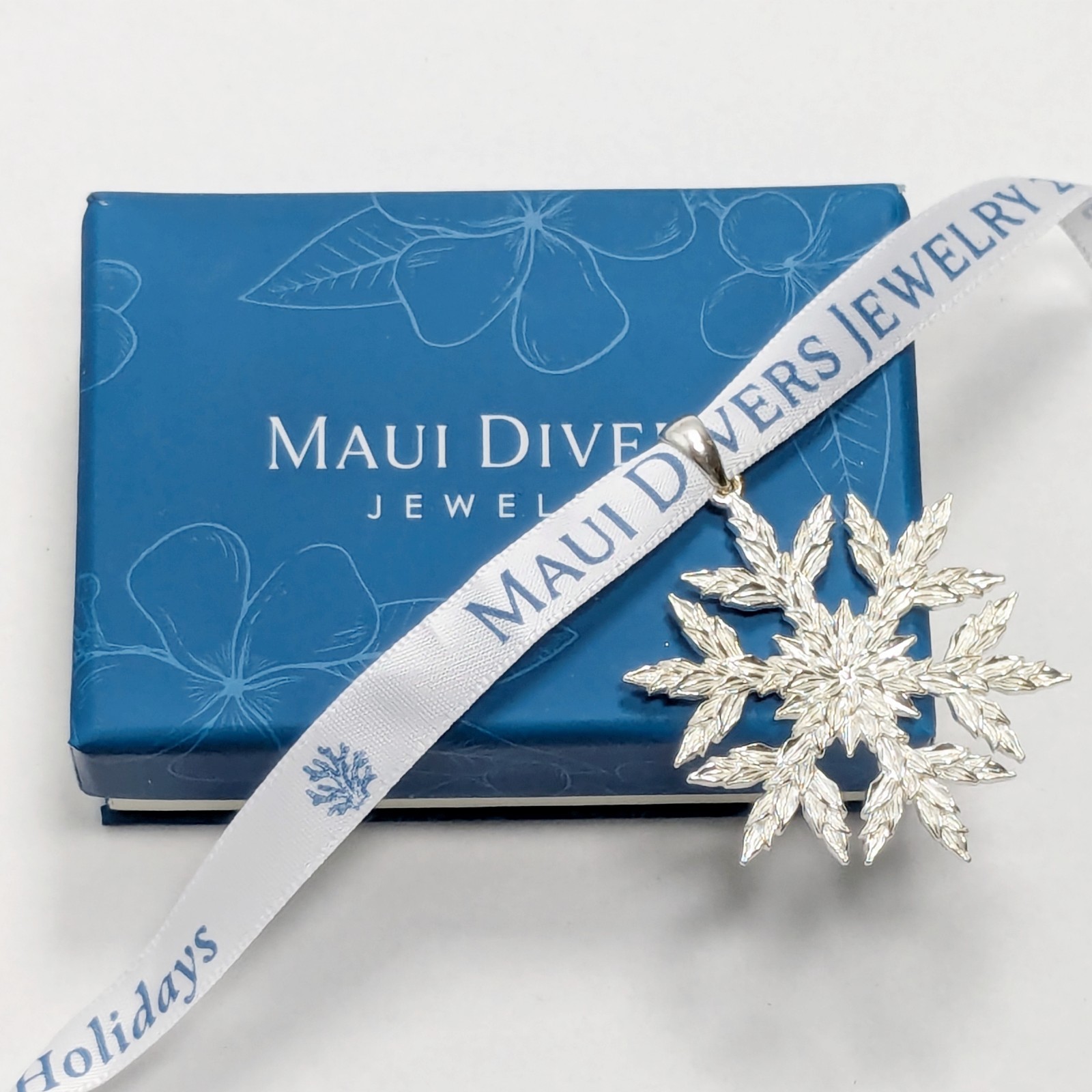 Maui Divers 2025 Sterling Silver Maile Hawaiian Snowflake Pendant Ornament 925