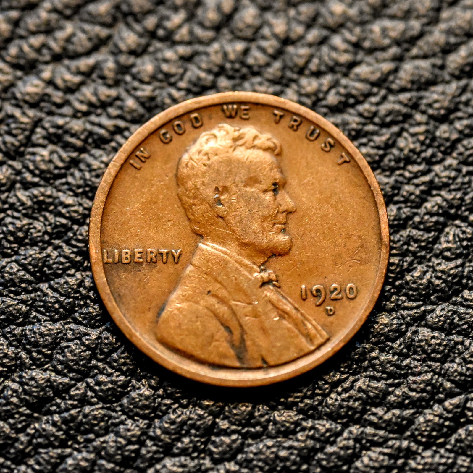 1920-D Lincoln Wheat Cent ~ FINE (F / FN) Condition ~ COMBINED SHIPPING 1920-D Lincoln Wheat Cent ~ FINE (F / FN) Condition ~ COMBINED SHIPPING
