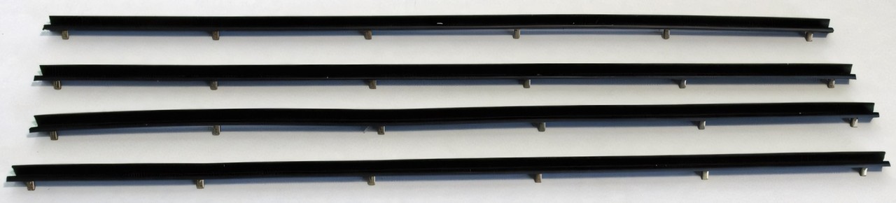 Window Sweeps Weatherstrip for 1972-1980 72-80 International Truck Black Front