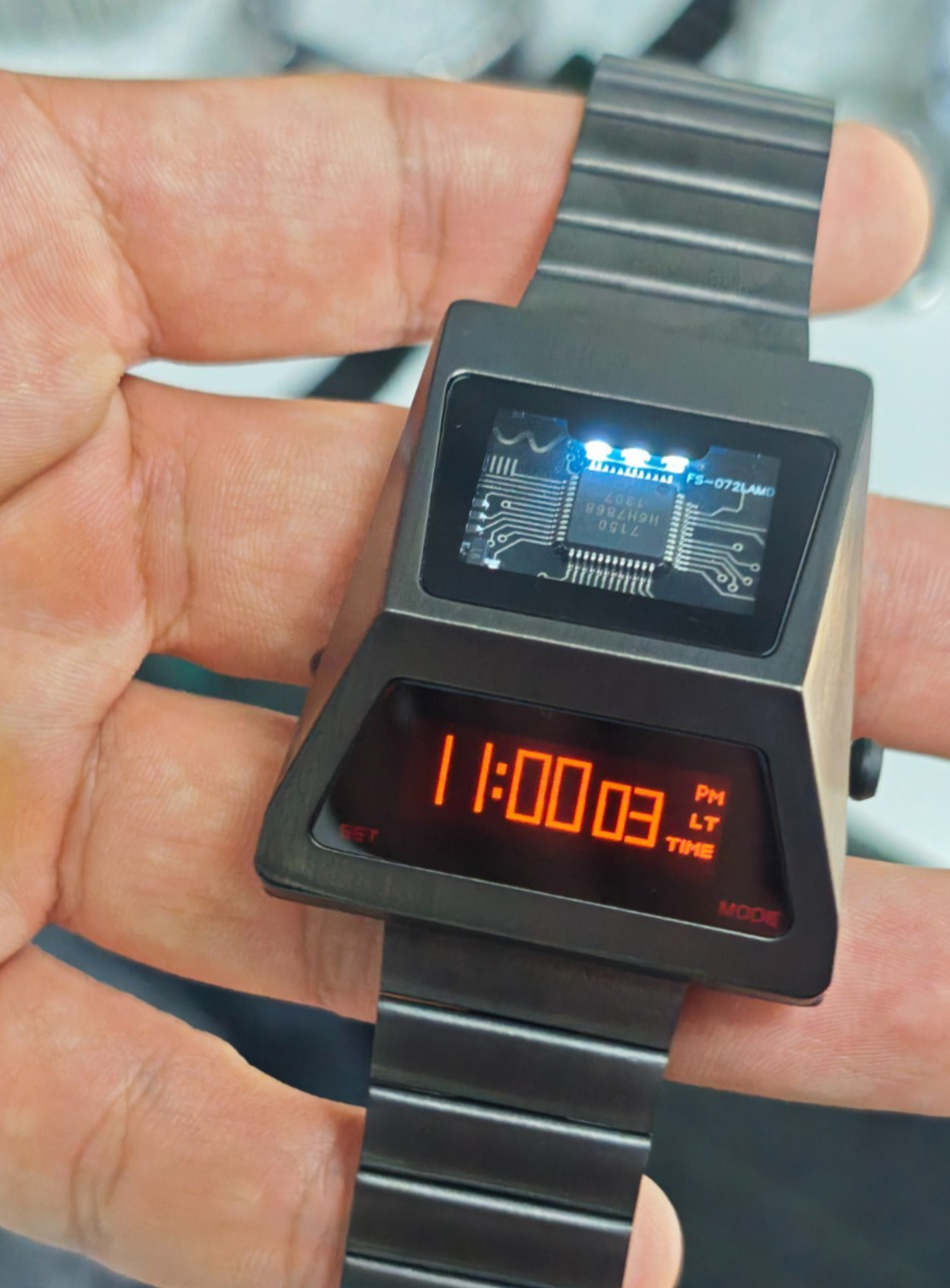 BENLYDESIGN S3000-C Cyberpunk Red OLED Vintage Retro Digital Watch for Men