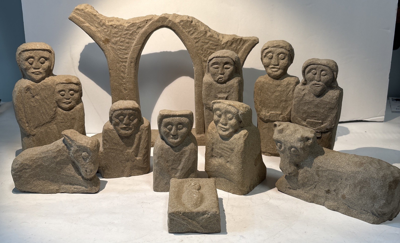 Awesome Kilcullen Kieran Forde LimeStone Irish CELTIC Nativity 11 Piece set Awesome Kilcullen Kieran Forde LimeStone Irish CELTIC Nativity 11 Piece set