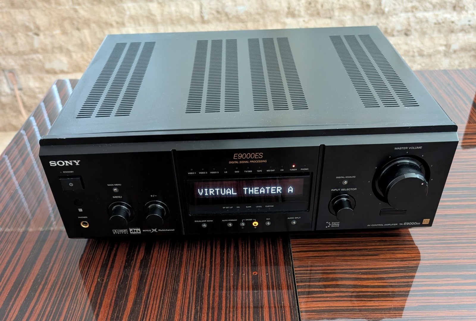 Sony TA-E9000ES Multi Channel AV Control Pre-Amp Amplifier Digital Processor
